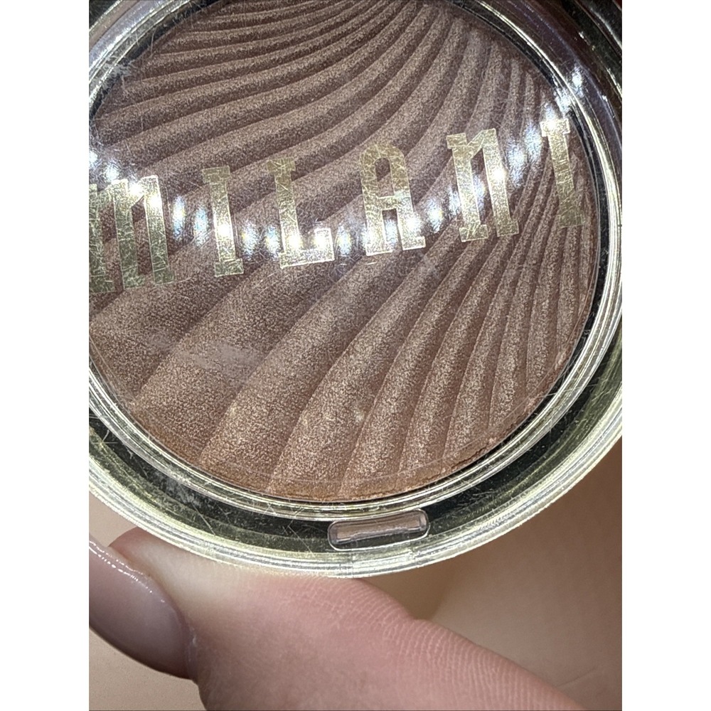 Milani Strobelight Instant Glow Powder 02 Dayglow New 0.30oz Pressed‎ - Picture 2 of 3